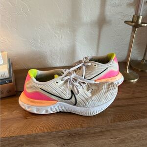 Nike Women's Renew running shoes